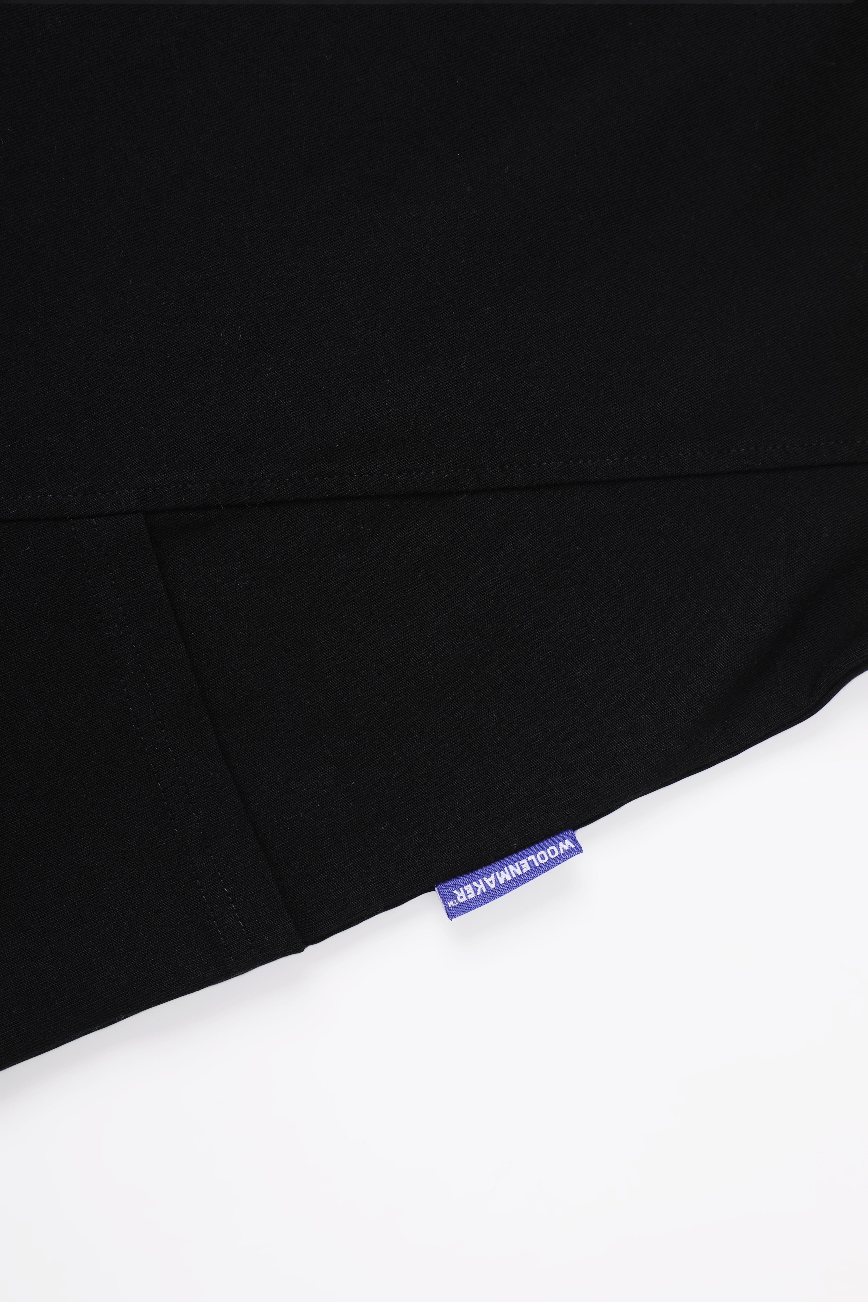 【綿100%】長袖 ポケットTシャツ | 肌触りの良い ブラックで温もりのある ルーズフィット