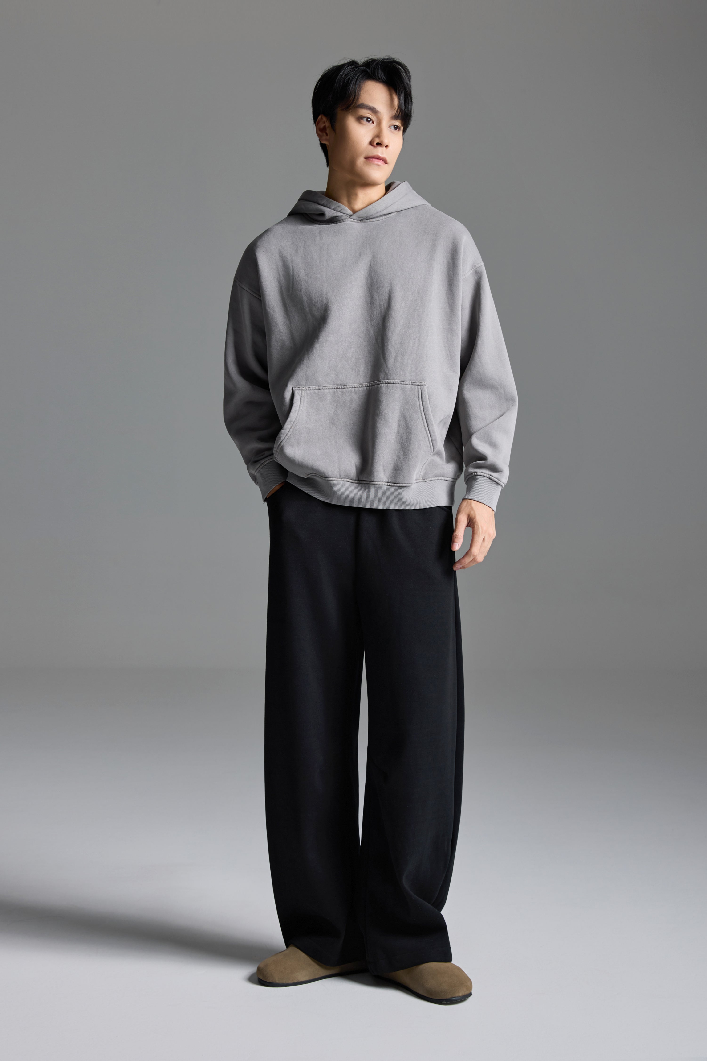 【ゆったり着心地】LINDEN の スウェットパンツ ブラック | おしゃれなスポーツウェア 普段使い