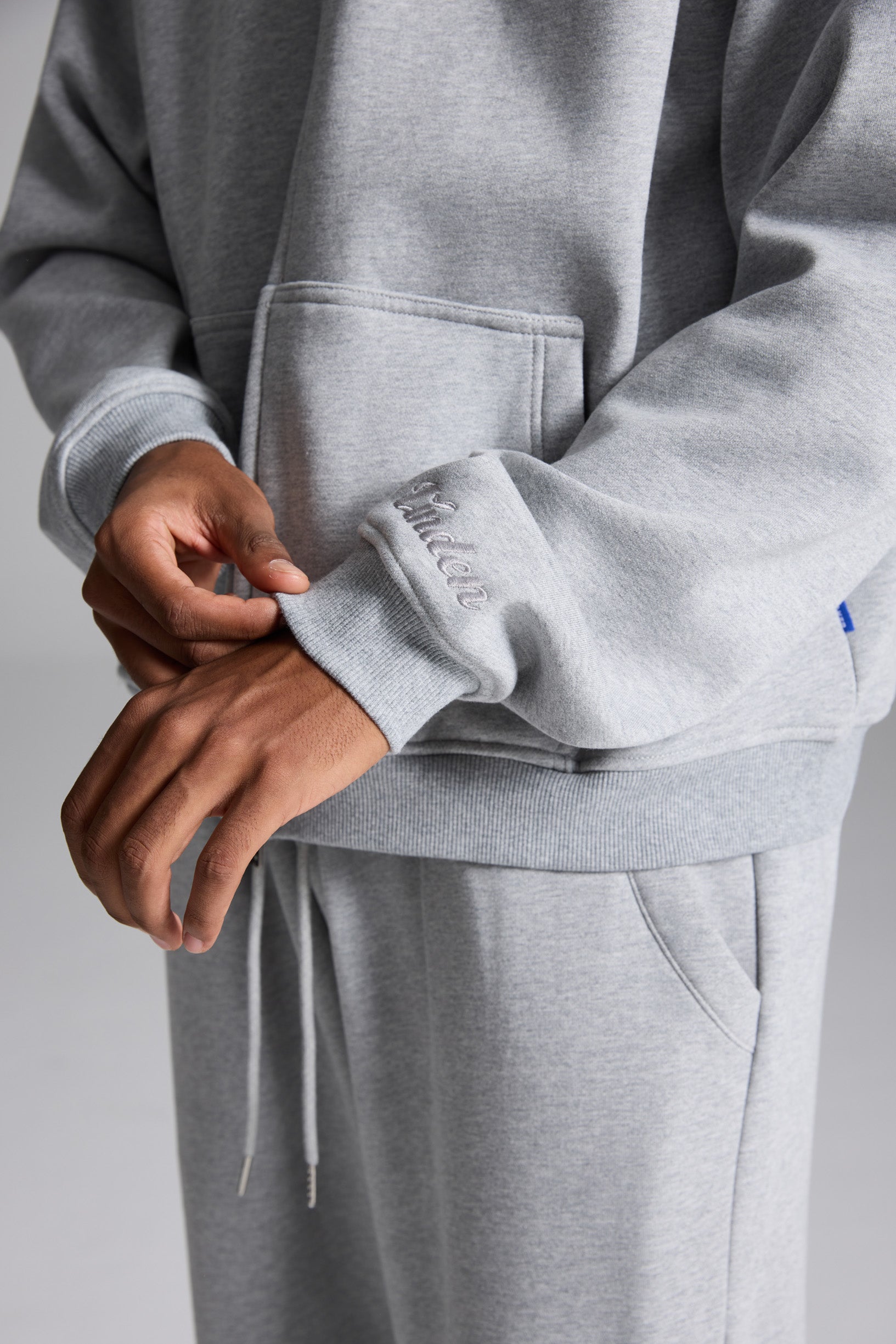 LINDENシリーズ ジップジャケット – グレー